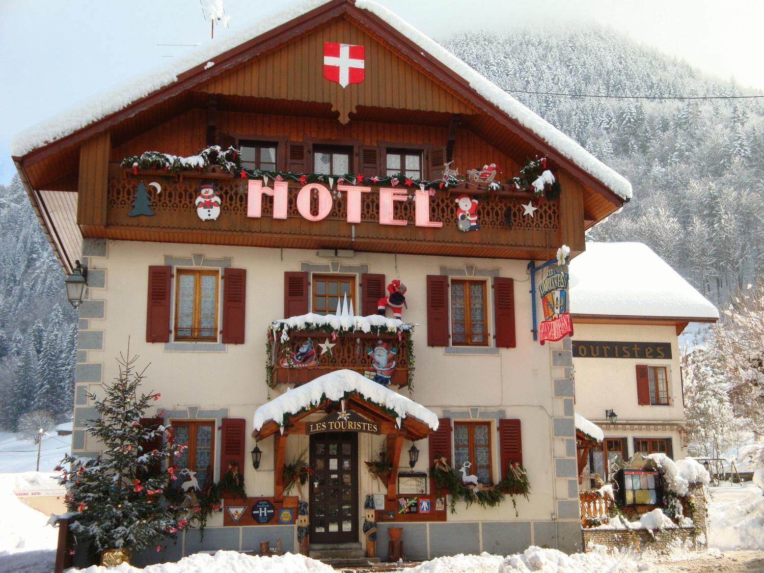 Les Touristes Abondance Exterior foto